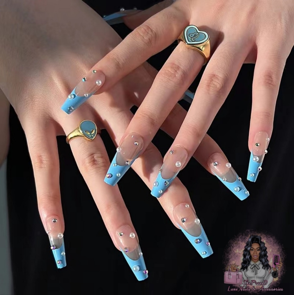 Blue Frenchie Nail Set💅🏾 Perfect for everyday wear ❤️ 🤗.